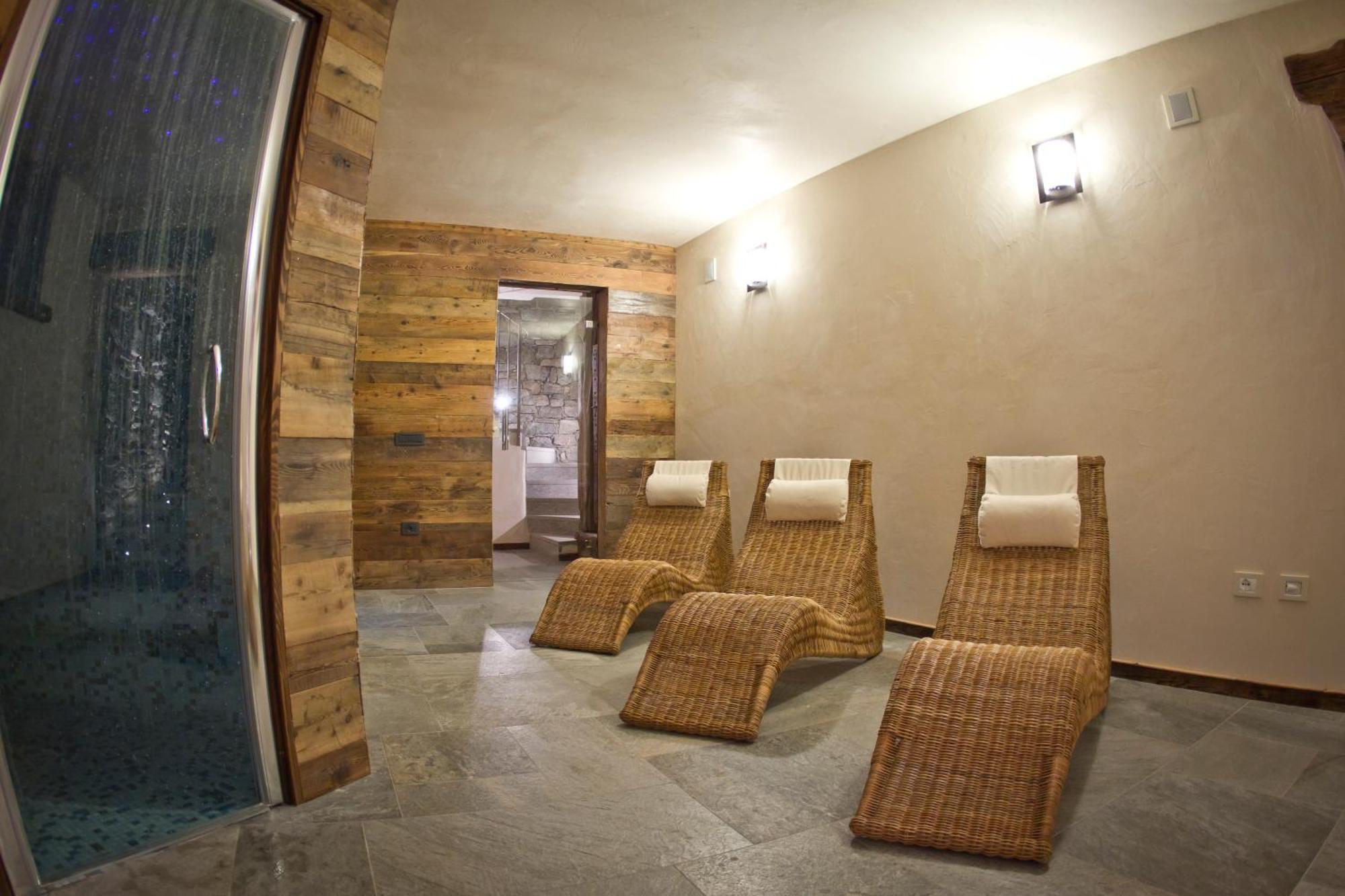 Le Petit Relais Hotel Valpelline Exterior photo