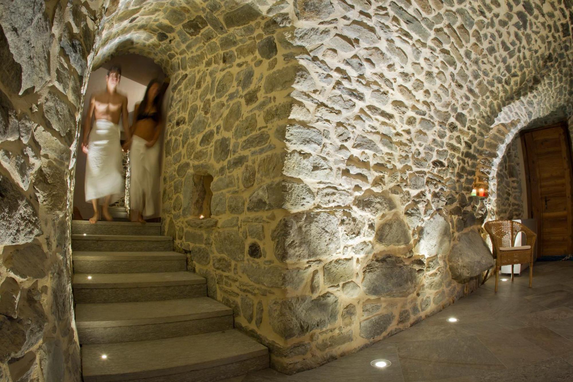 Le Petit Relais Hotel Valpelline Exterior photo